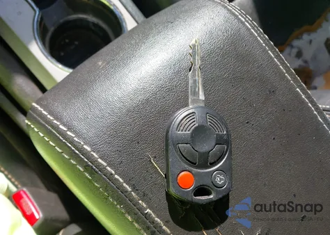 2010 Ford Fusion Sel из США, поврежденный, VIN 3FAHP0JGXAR300744